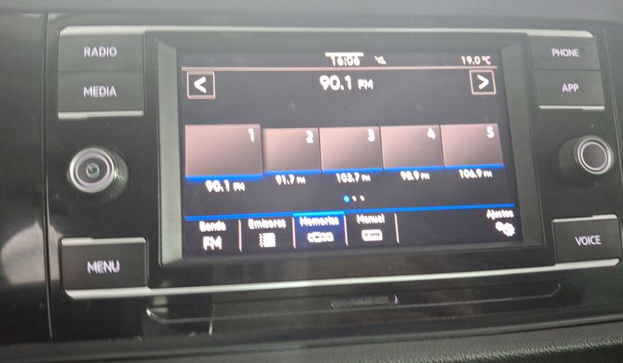 Volkswagen Jetta 1.4 TRENDLINE Sedan 2021