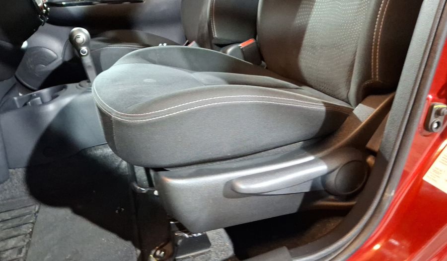 Nissan March 1.6 ADVANCE AUTO Hatchback 2022