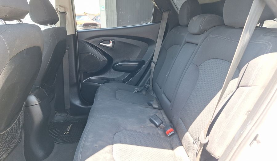 Hyundai Tucson 2.0 LM GL AC 2AB ABS 4WD Suv 2013