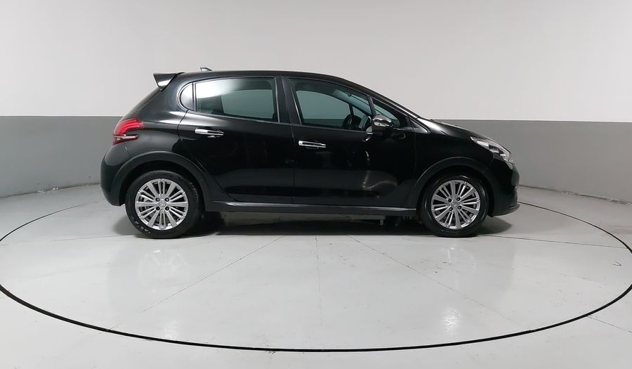Peugeot 208 1.6 ALLURE AT Hatchback 2017