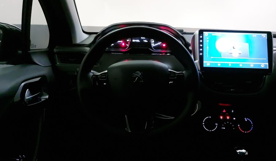 Peugeot 208 1.6 ALLURE AT Hatchback 2017