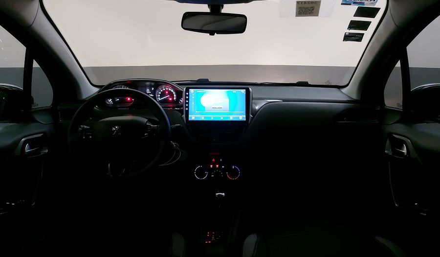 Peugeot 208 1.6 ALLURE AT Hatchback 2017