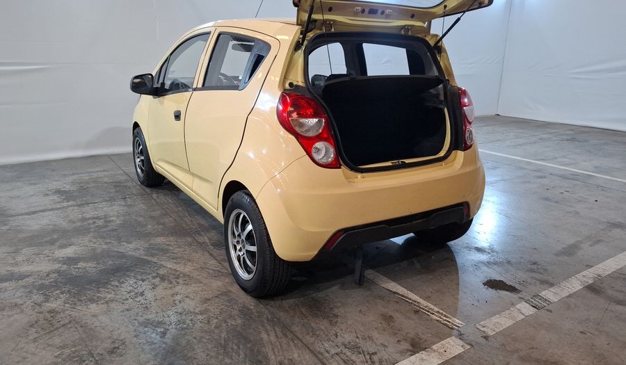 Chevrolet Spark 1.2 LT B MT Hatchback 2015