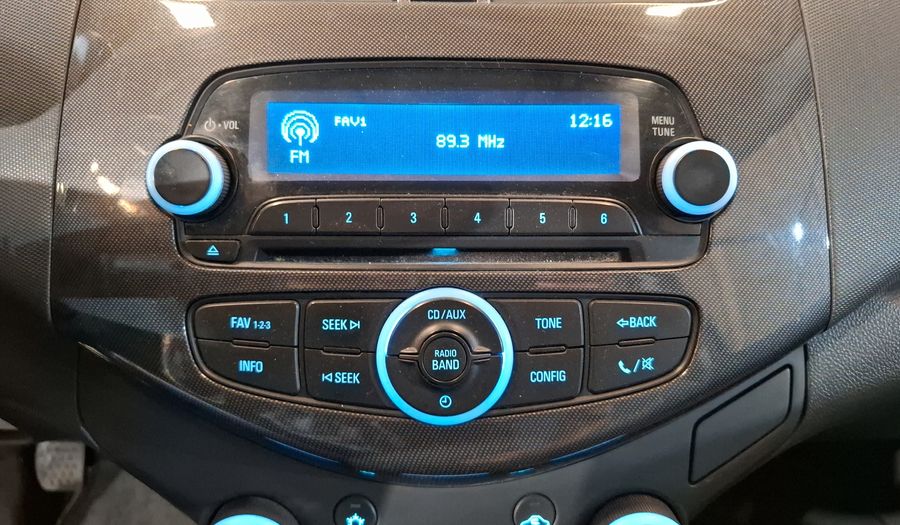 Chevrolet Spark 1.2 LT B MT Hatchback 2015