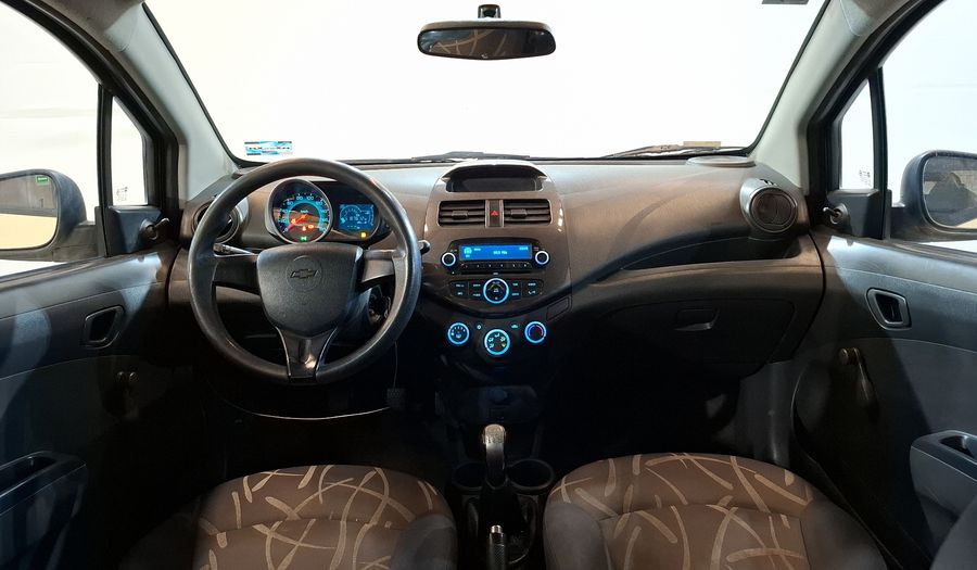 Chevrolet Spark 1.2 LT B MT Hatchback 2015