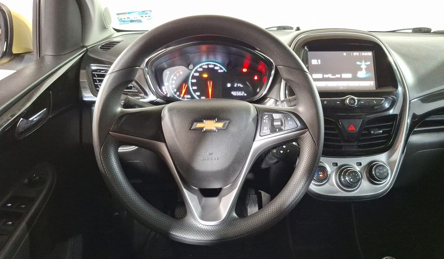 Chevrolet Spark 1.4 LTZ C MT Hatchback 2017
