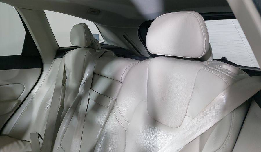 Volvo Xc60 2.0 MOMENTUM T5 AWD AUTO Suv 2018