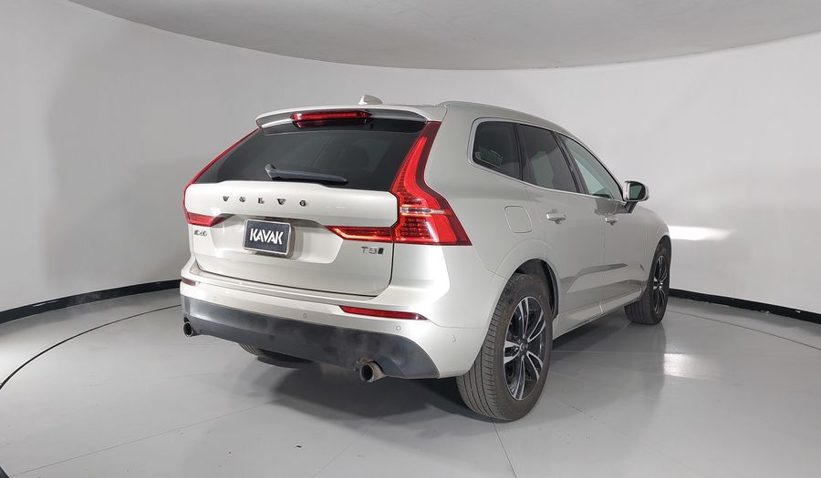 Volvo Xc60 2.0 MOMENTUM T5 AWD AUTO Suv 2018