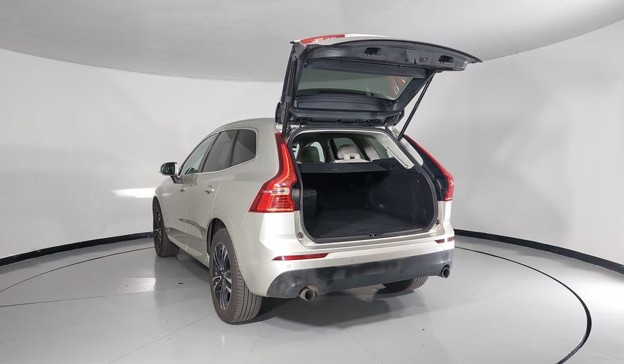 Volvo Xc60 2.0 MOMENTUM T5 AWD AUTO Suv 2018