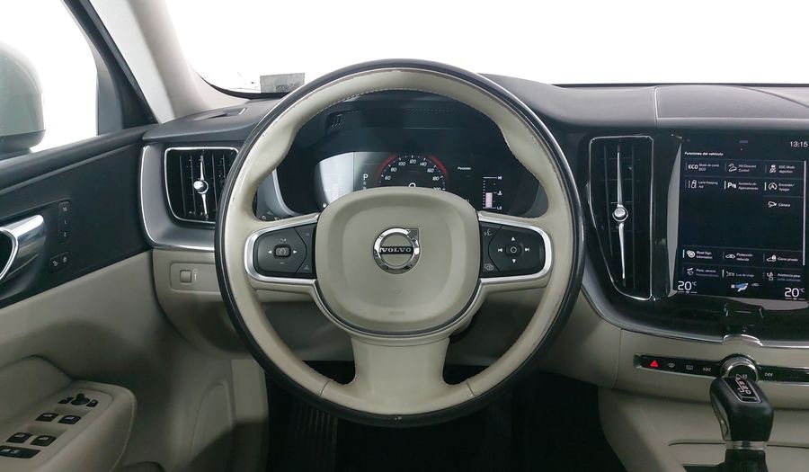 Volvo Xc60 2.0 MOMENTUM T5 AWD AUTO Suv 2018