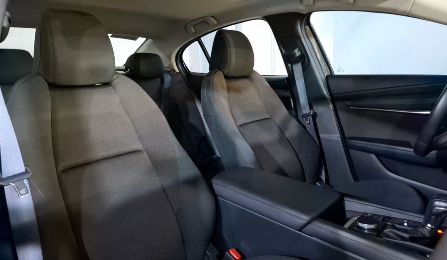 Mazda 3 2.0 MHEV I SPORT AUTO Sedan 2023