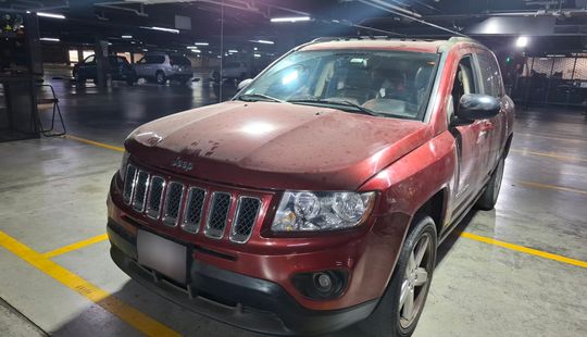 Jeep • Compass