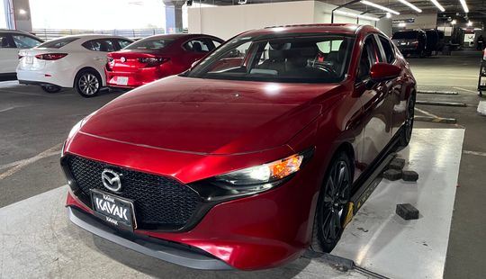 Mazda • Mazda 3