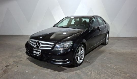 Mercedes Benz • Clase C