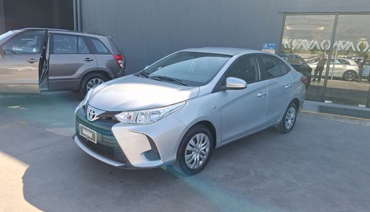 Toyota • Yaris