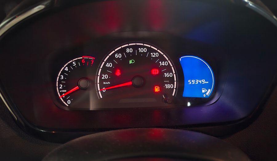 Renault Kwid 1.0 ITENS Hatchback 2018