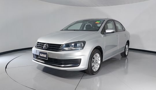 Volkswagen • Vento