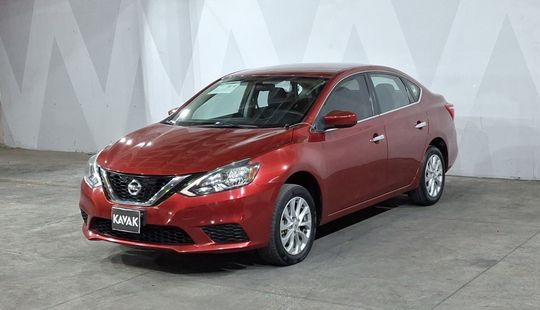 Nissan • Sentra