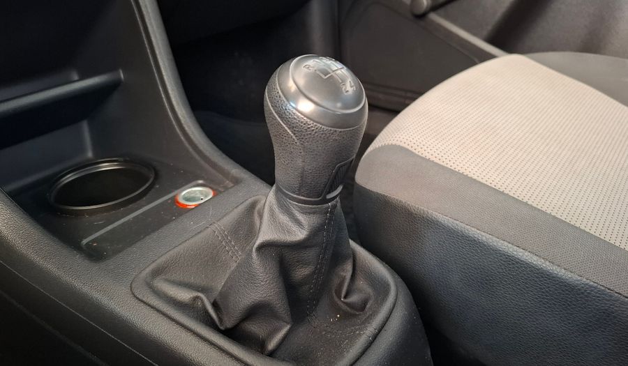 Volkswagen Up 1.0 TAKE UP Hatchback 2015