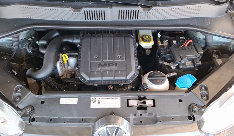 Volkswagen Up 1.0 TAKE UP Hatchback 2015