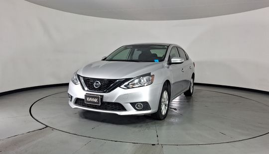 Nissan • Sentra