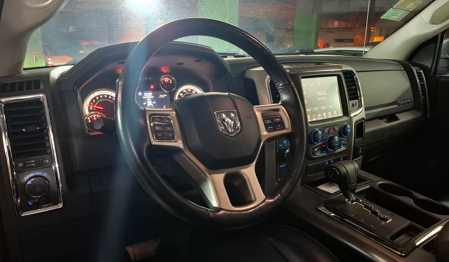 Ram 1500 5.7 LARAMIE 4WD AUTO Pickup 2017