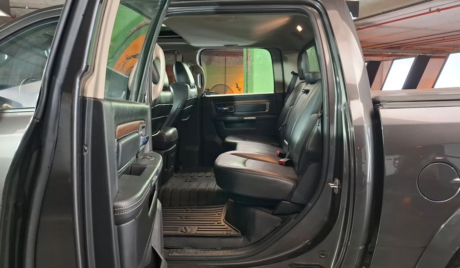 Ram 1500 5.7 LARAMIE 4WD AUTO Pickup 2017