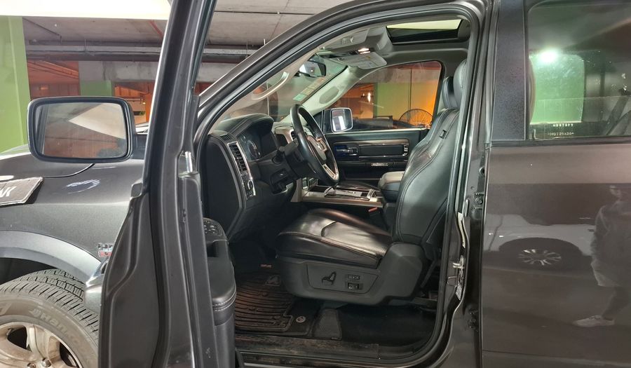 Ram 1500 5.7 LARAMIE 4WD AUTO Pickup 2017