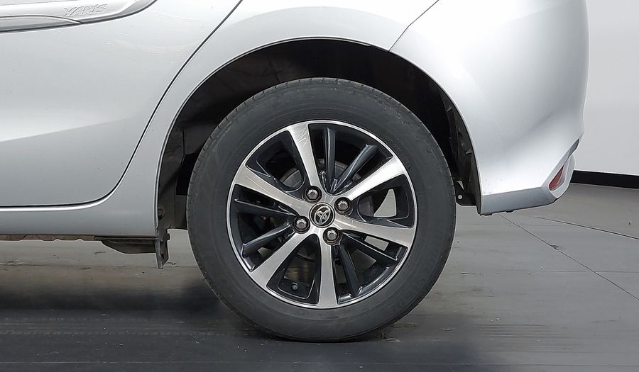 Toyota Yaris 1.5 XS CVT Hatchback 2019