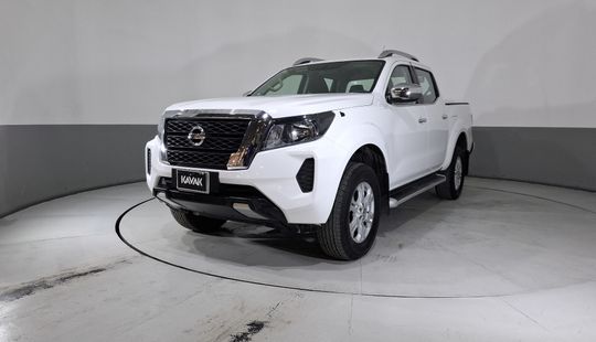 Nissan • Frontier