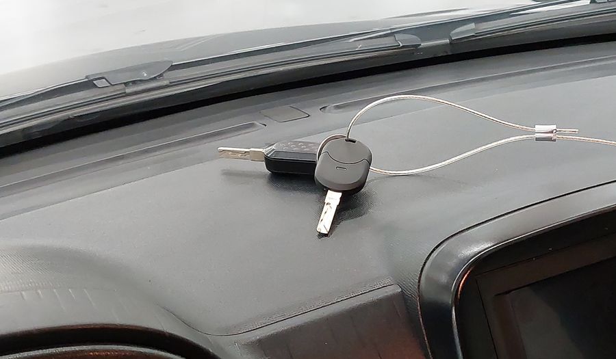 Fiat Mobi 1.0 TREKKING Hatchback 2025