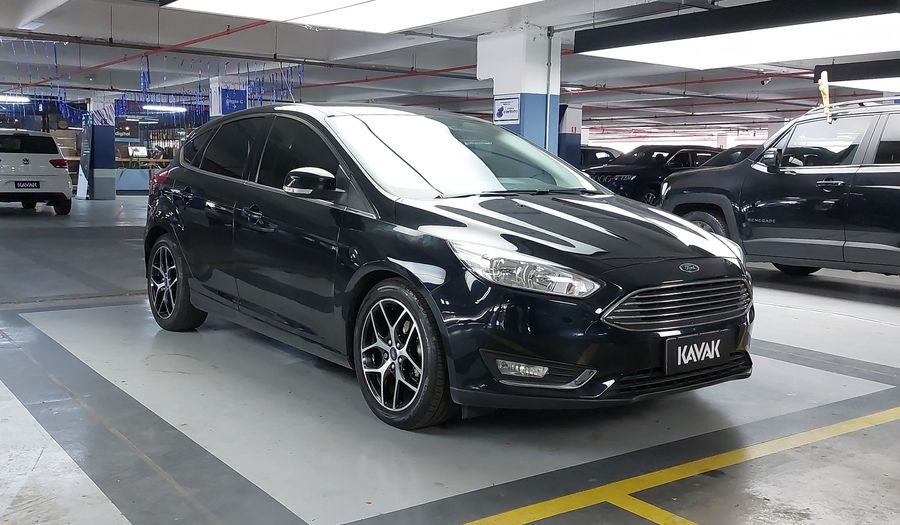 Ford Focus 2.0 TITANIUM AT Hatchback 2016