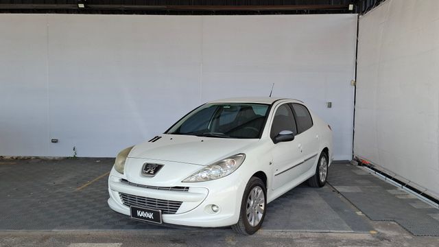 Peugeot 207 1.4 HDI FELINE COMPACT