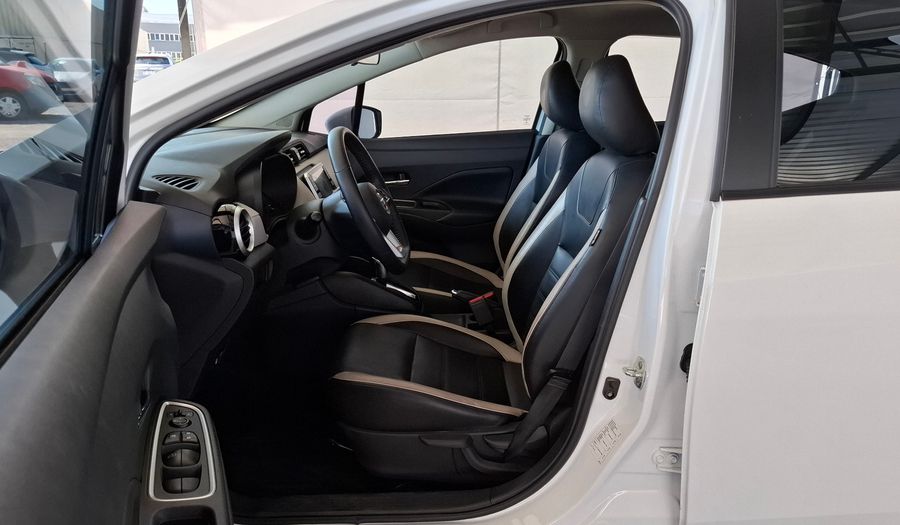 Nissan Versa 1.6 EXCLUSIVE CVT Sedan 2022