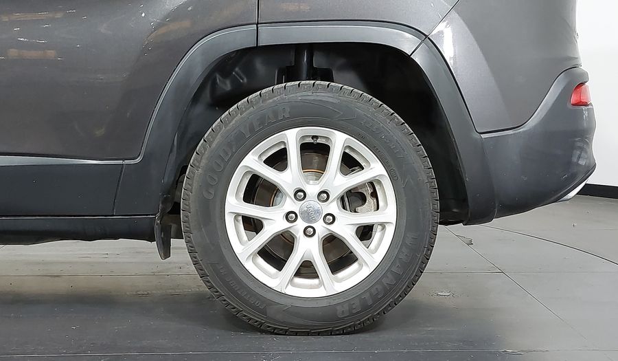 Jeep Cherokee LONGITUDE V6 Suv 2015