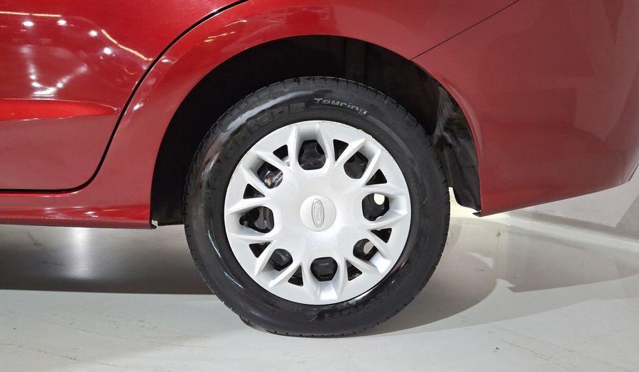 Ford Figo 1.5 FIGO IMPULSE A/A AT Sedan 2017