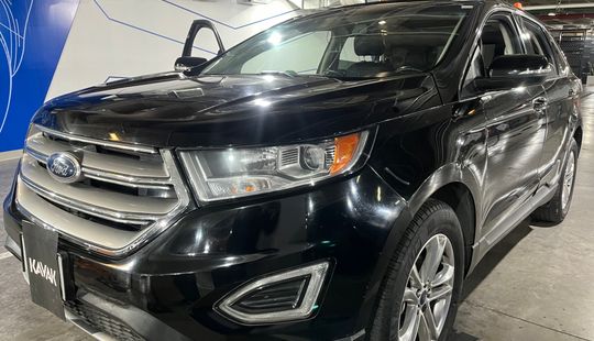 Ford • Edge