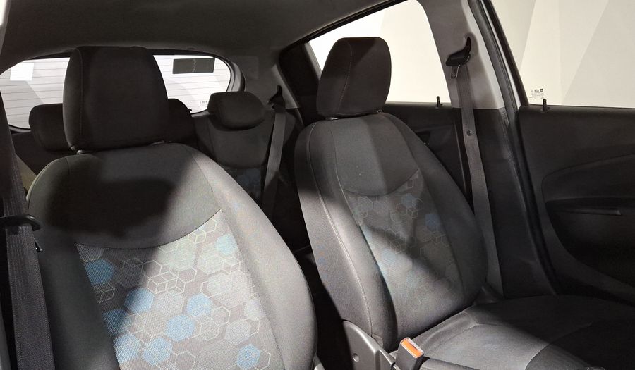 Chevrolet Spark 1.4 LTZ C MT Hatchback 2017