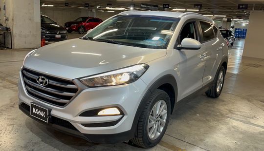 Hyundai • Tucson