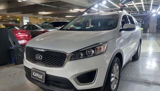 Kia • Sorento