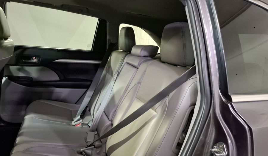 Toyota Highlander 3.5 XLE AUTO Suv 2019
