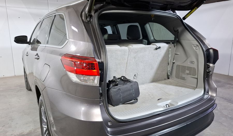 Toyota Highlander 3.5 XLE AUTO Suv 2019