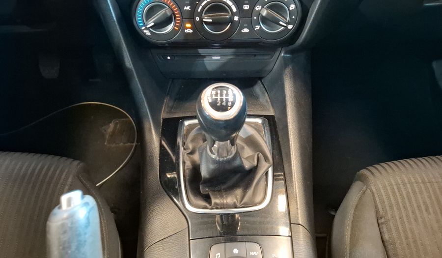 Mazda 3 2.0 HATCHBACK I TOURING TM Hatchback 2015