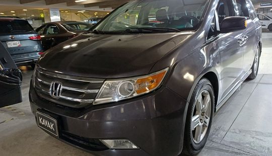 Honda • Odyssey