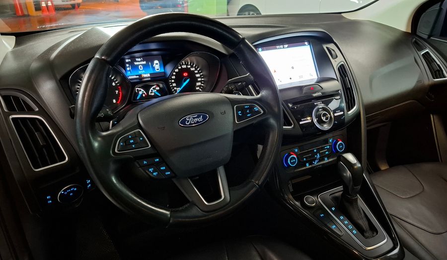 Ford Focus Iii 2.0 TITANIUM AT Hatchback 2017