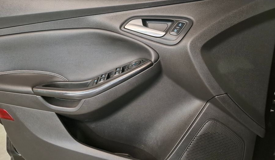 Ford Focus Iii 2.0 TITANIUM AT Hatchback 2017