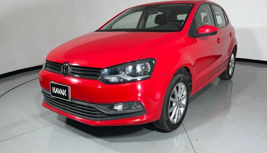 Volkswagen • Polo