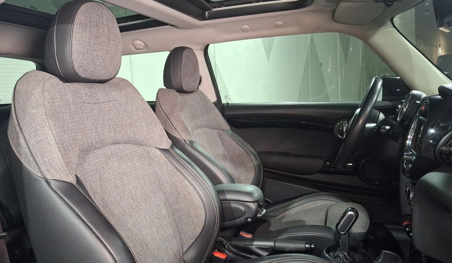 Mini Cooper 1.5 COOPER CHILI DCT Hatchback 2021