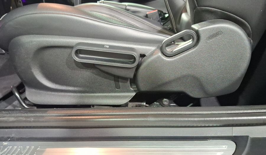 Mini Cooper 1.5 COOPER CHILI DCT Hatchback 2021