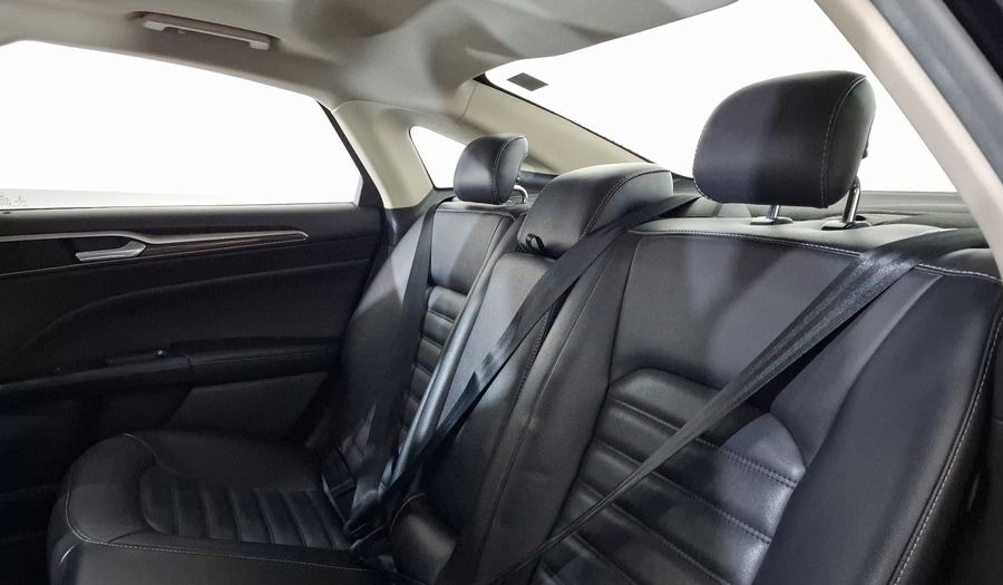 Ford Fusion 2.5 SE I4 NAV ADVANCE AT Sedan 2017